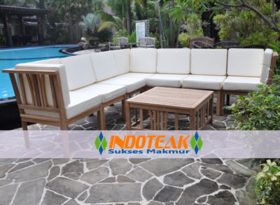 Teak sectional deep seating set for garden lounge furniture from Indonesia