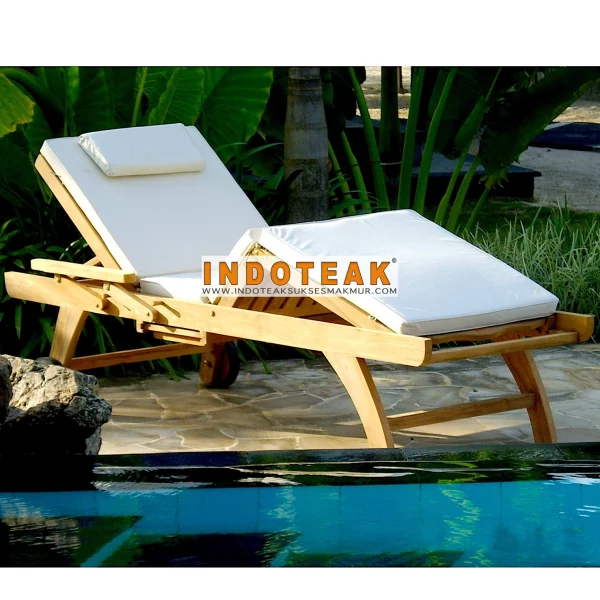 Teak Sun Lounger Furniture Comfortable and Durable